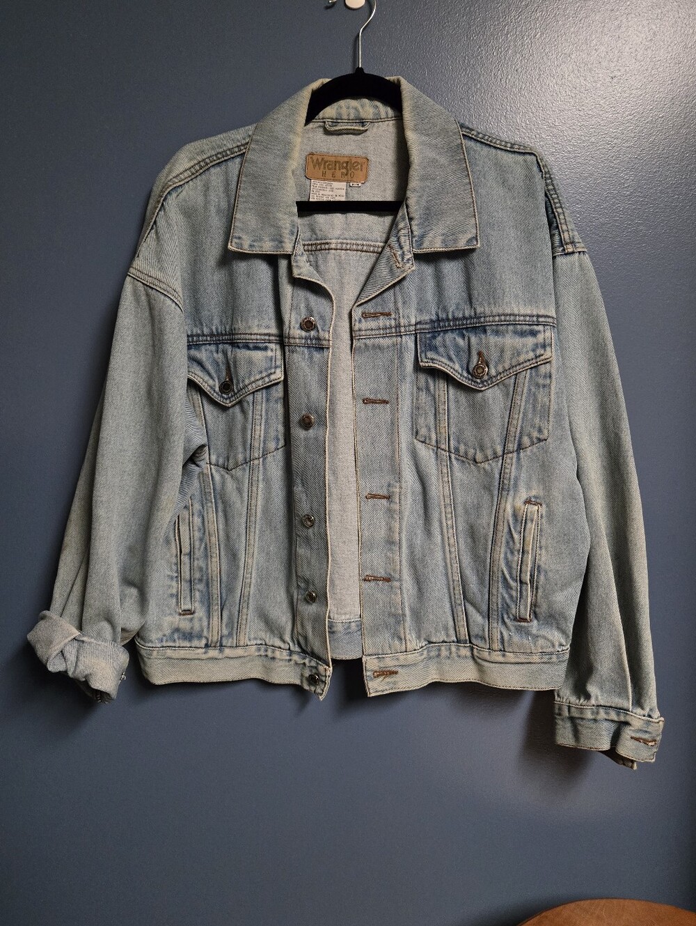 Wrangler Light Blue Denim Jacket - Classic Jean Jacket- 90's- Size Med.